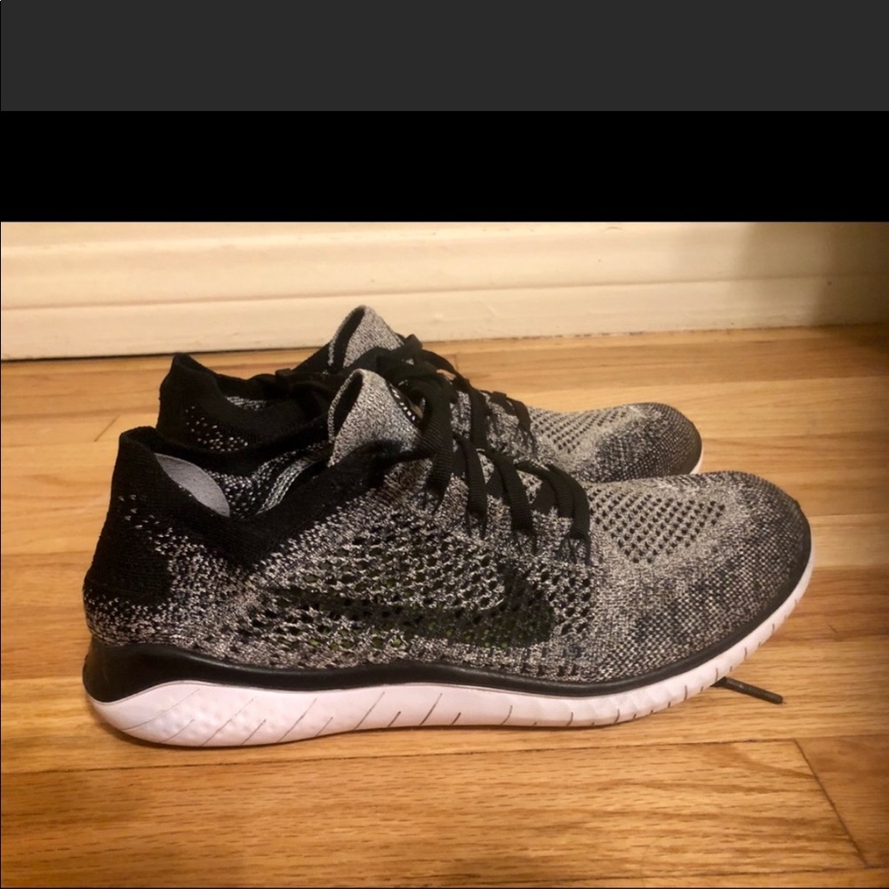 NIKE FREE RN FLYKNIT